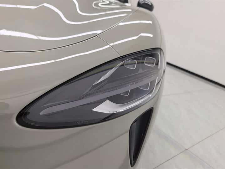 Фото 5 - Xiaomi SU7