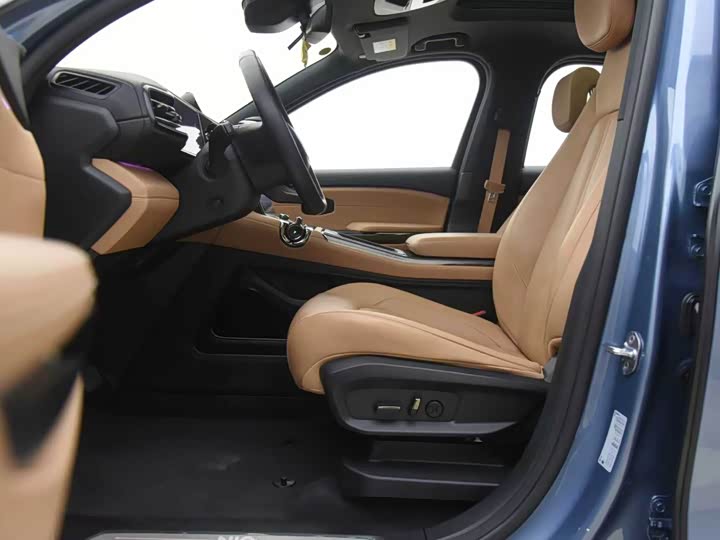 Фото 8 - Nio ES6