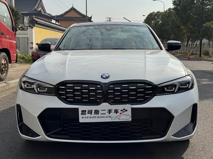 Фото 2 - BMW 3 Series