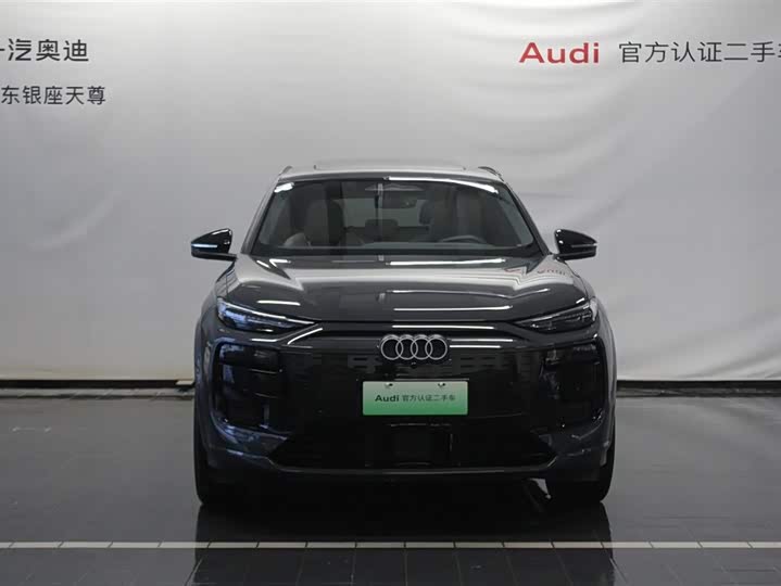 Фото 2 - Audi Q6L e-tron