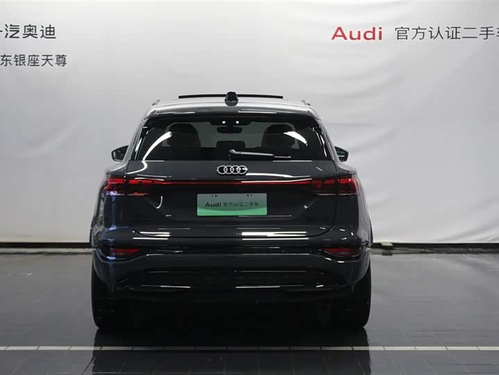 Фото 6 - Audi Q6L e-tron