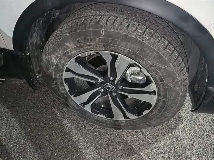 Фото 6 - Honda CR-V