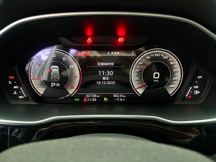 Фото 9 - Audi Q3