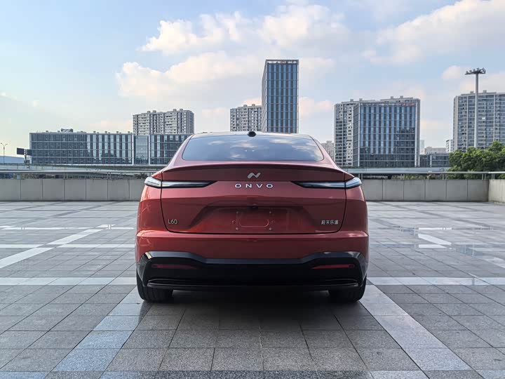 Фото 6 - Nio Onvo L60