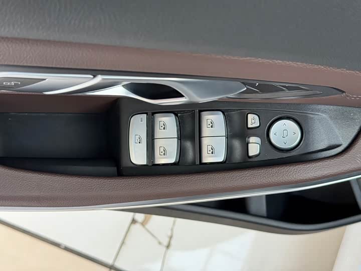 Фото 6 - BMW 3 Series