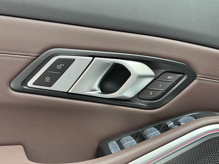 Фото 7 - BMW 3 Series