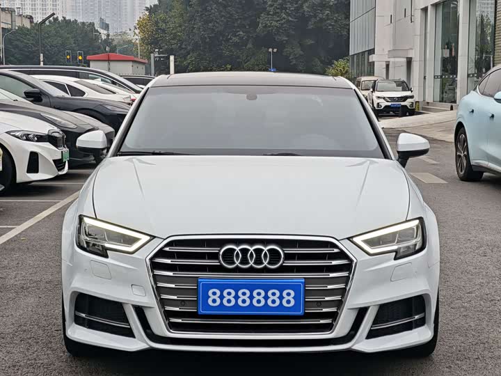 Фото 2 - Audi A3