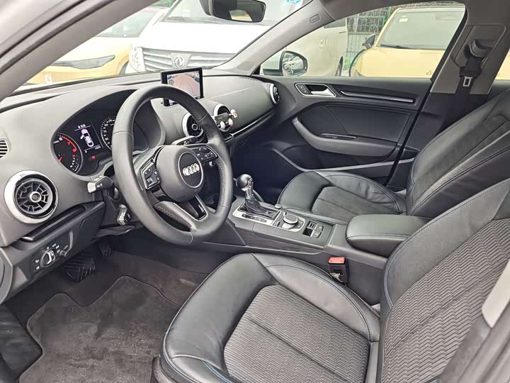 Фото 3 - Audi A3