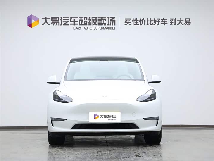 Фото 2 - Tesla Model Y