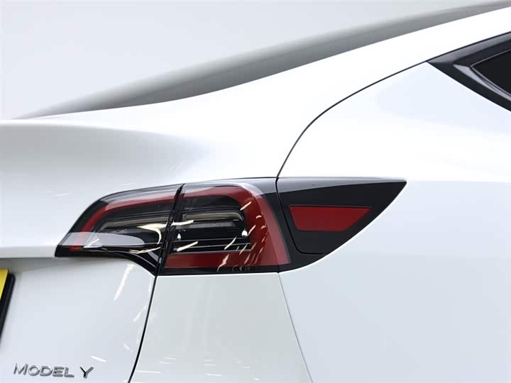 Фото 7 - Tesla Model Y