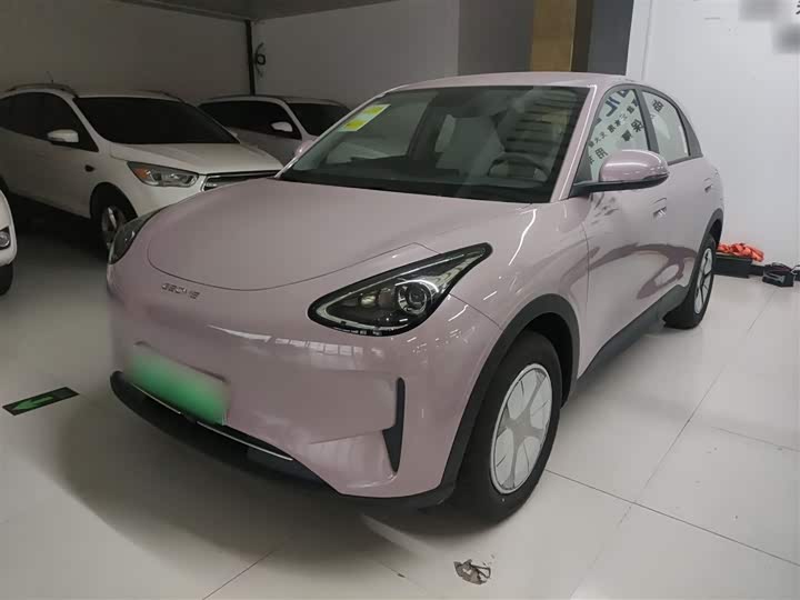 Фото 2 - Geely Galaxy Geome