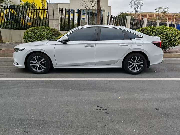 Фото 3 - Honda Integra