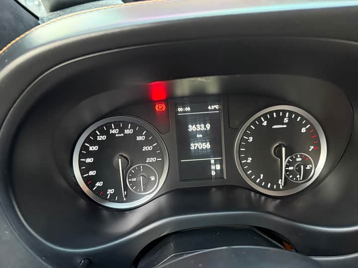 Фото 6 - Mercedes-Benz Vito