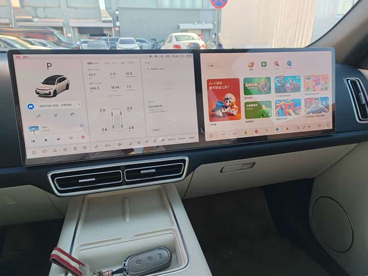 Фото 8 - LiXiang L7