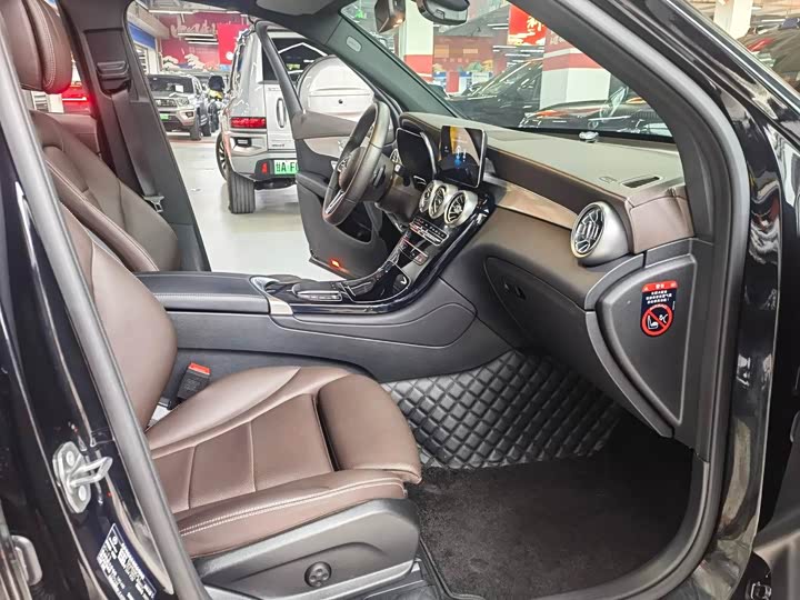 Фото 6 - Mercedes-Benz GLC-Class