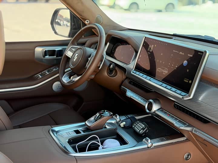 Фото 7 - Tank 700 Hybrid