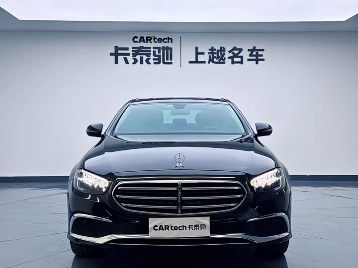 Фото 2 - Mercedes-Benz E-Class