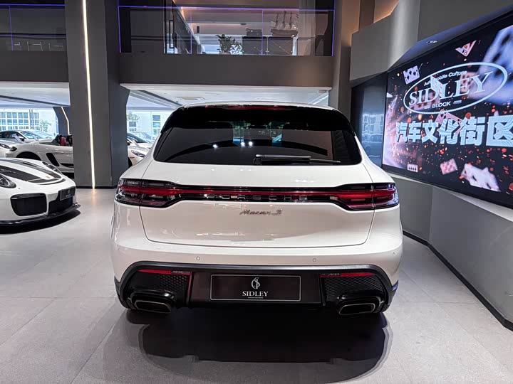 Фото 5 - Porsche Macan