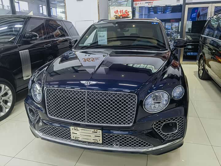 Фото 2 - Bentley Bentayga