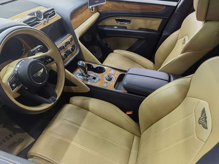 Фото 7 - Bentley Bentayga