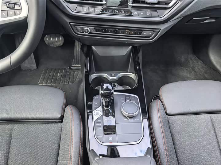 Фото 7 - BMW 2 Series