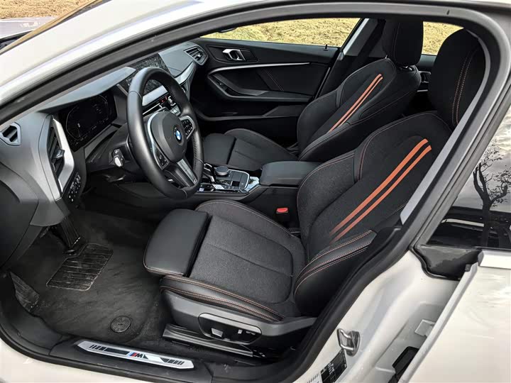 Фото 8 - BMW 2 Series