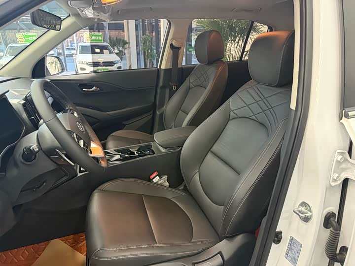 Фото 8 - Hyundai ix35 (Mufasa)