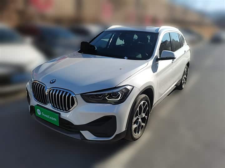 Фото 1 - BMW X1