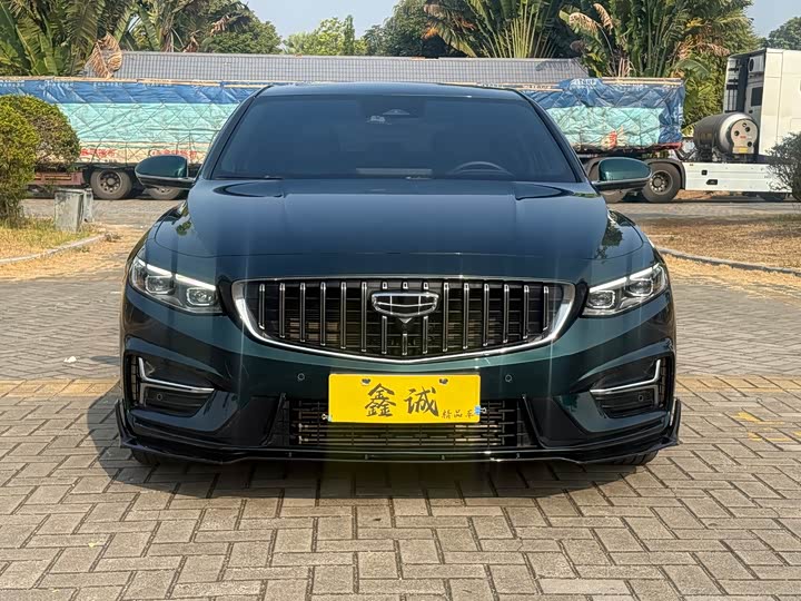 Фото 3 - Geely Preface