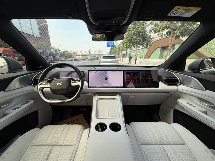 Фото 4 - XPeng G9