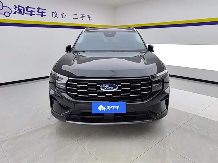 Фото 2 - Ford Edge