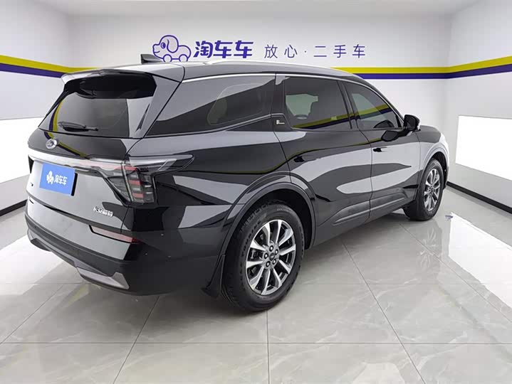 Фото 3 - Ford Edge