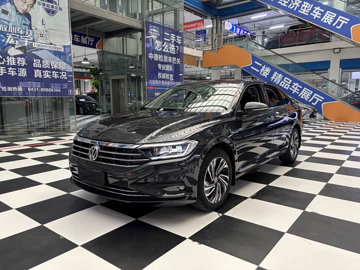 Фото 1 - Volkswagen Sagitar L