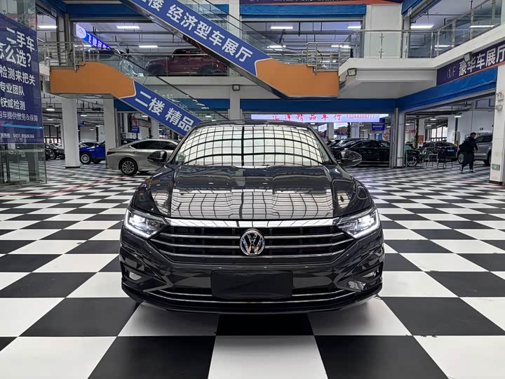 Фото 2 - Volkswagen Sagitar L