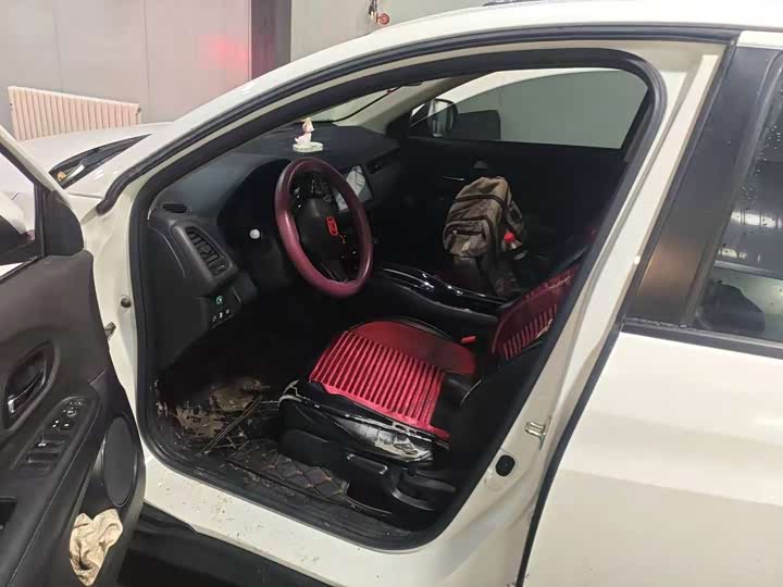 Фото 5 - Honda Vezel