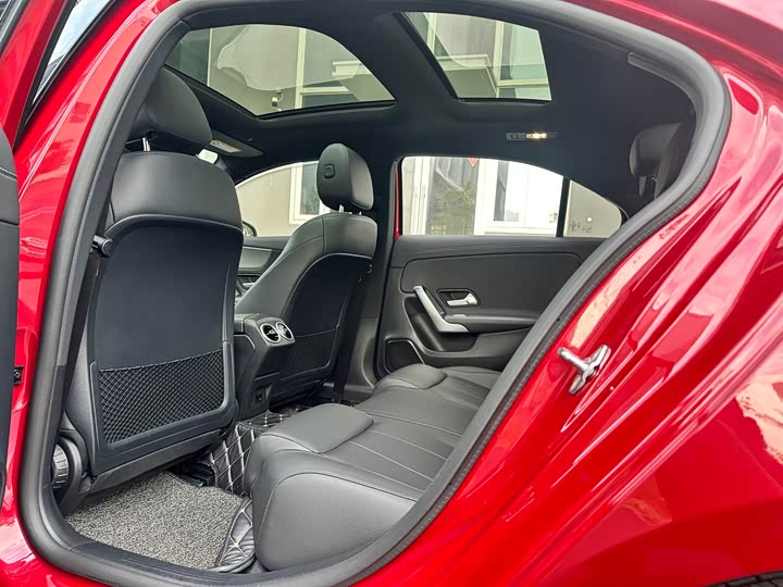 Фото 5 - Mercedes-Benz A-Class