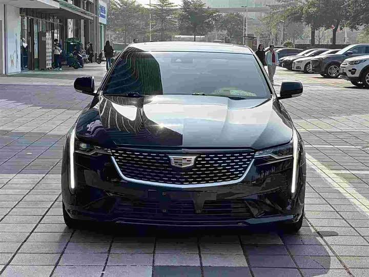 Фото 2 - Cadillac CT4