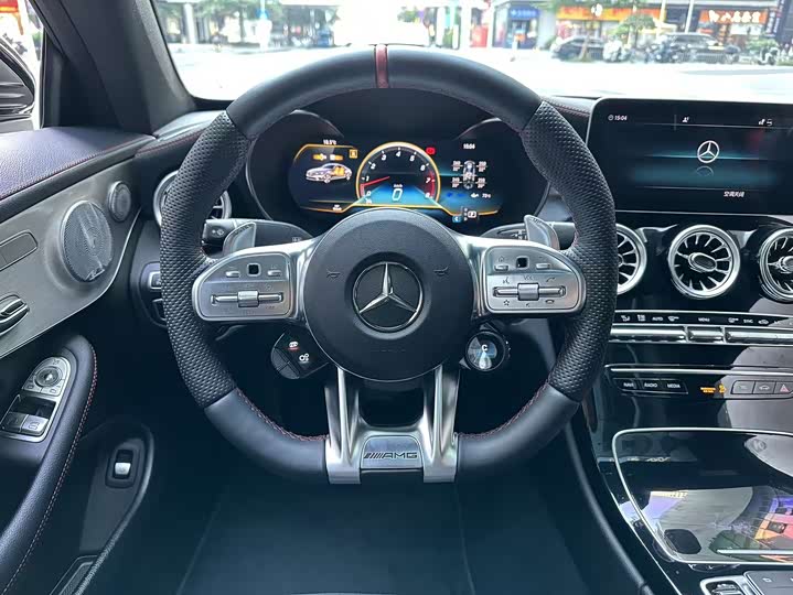 Фото 7 - Mercedes-Benz C-Class AMG