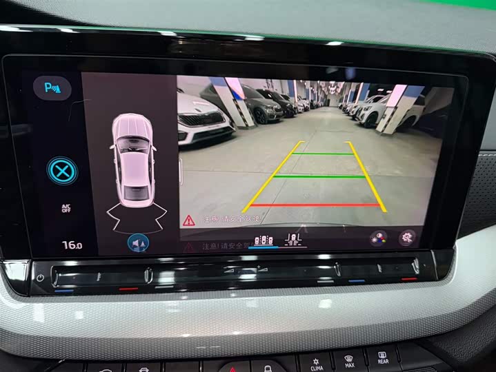 Фото 9 - Skoda Octavia Pro