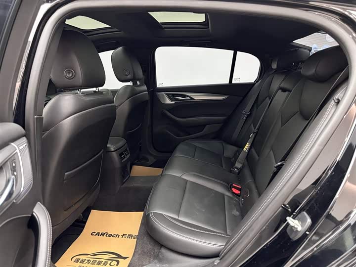 Фото 9 - Cadillac CT5