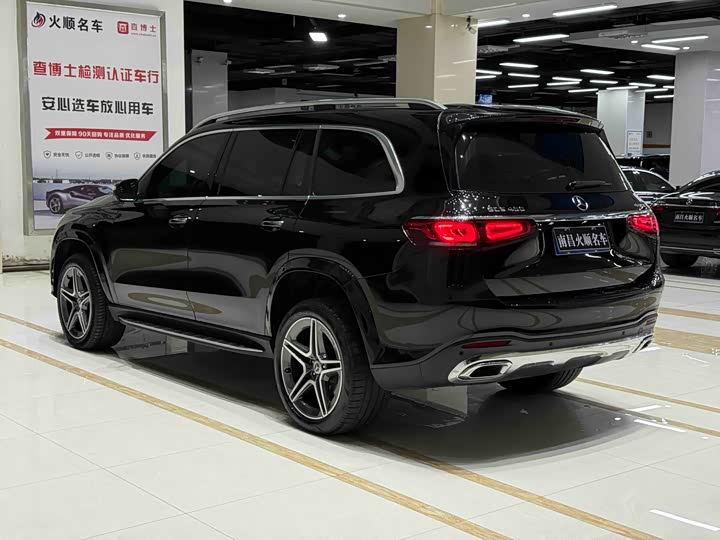 Фото 8 - Mercedes-Benz GLS-Class