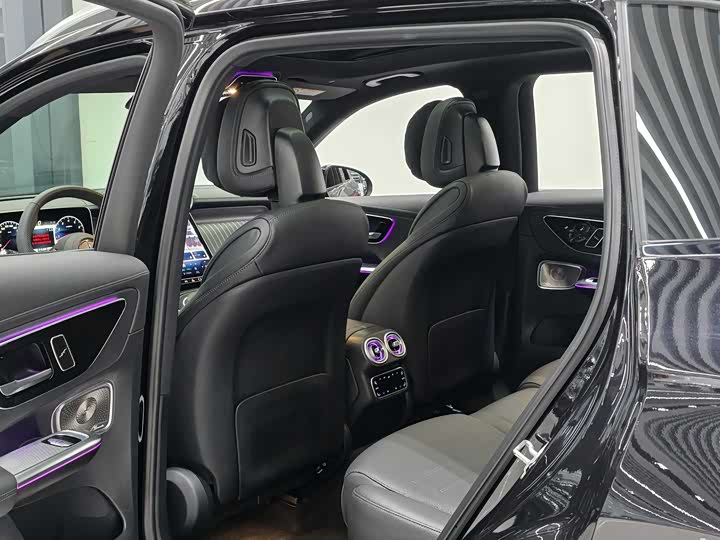 Фото 9 - Mercedes-Benz GLC-Class