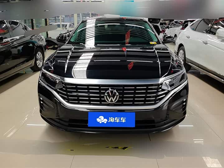 Фото 2 - Volkswagen Passat