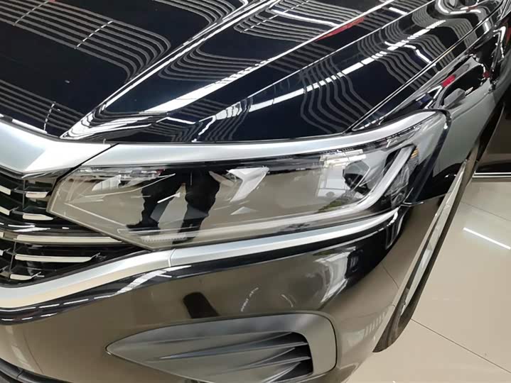 Фото 5 - Volkswagen Passat