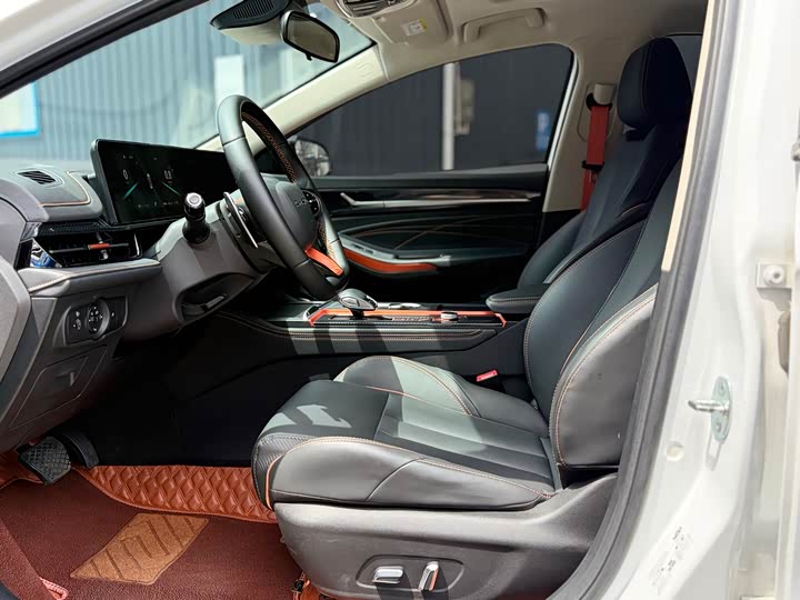 Фото 4 - Chery Omoda S5 GT (Arrizo 5 GT)