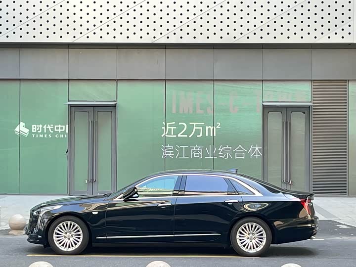 Фото 9 - Cadillac CT6