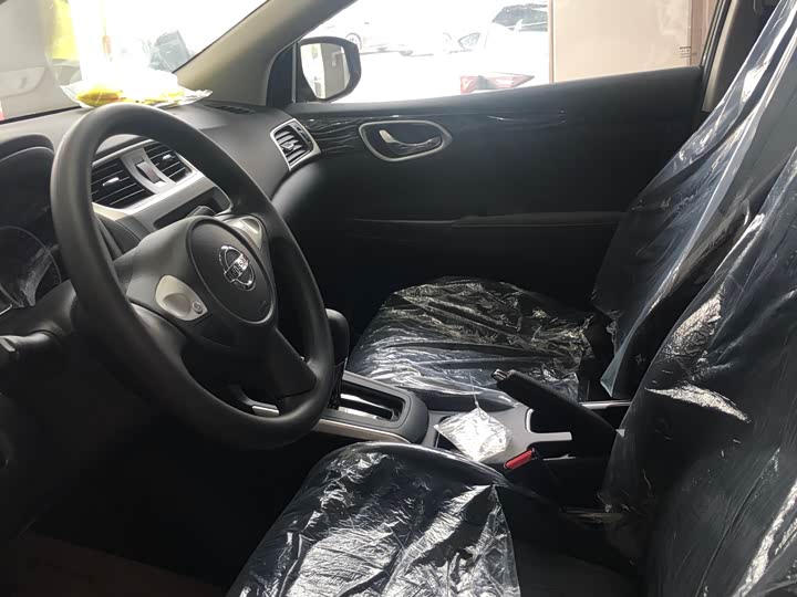 Фото 6 - Nissan Sylphy