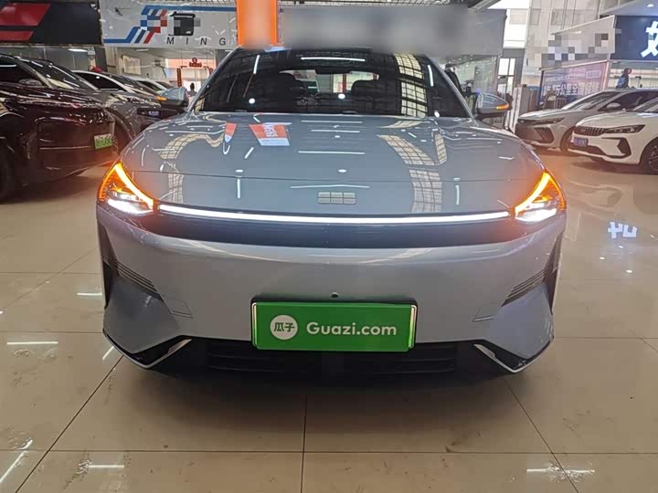 Фото 3 - Geely Galaxy L6