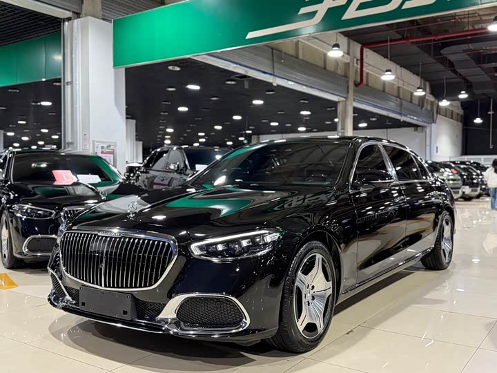 Фото 1 - Mercedes-Benz Maybach S-Class