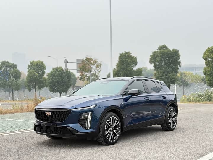 Фото 1 - Cadillac GT4